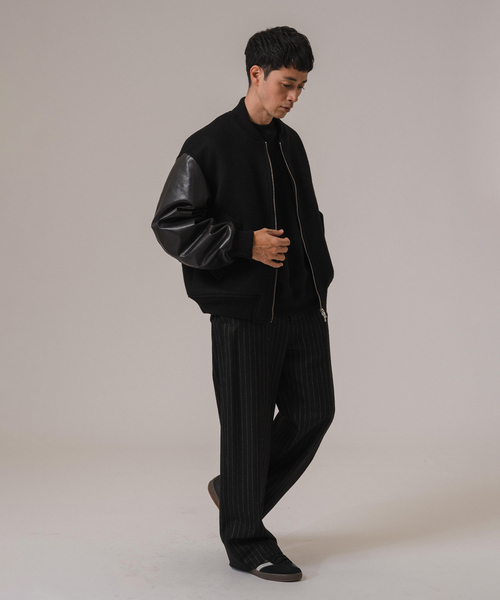 EDIFICE LA BOUCLE(エディフィスラブークル)の「LA BOUCLE (ラブークル) HEAVY BEAVER BOMBER JKT(スタジャン・メンズ・ブラック/ネイビー・2/3)」の4枚目の写真