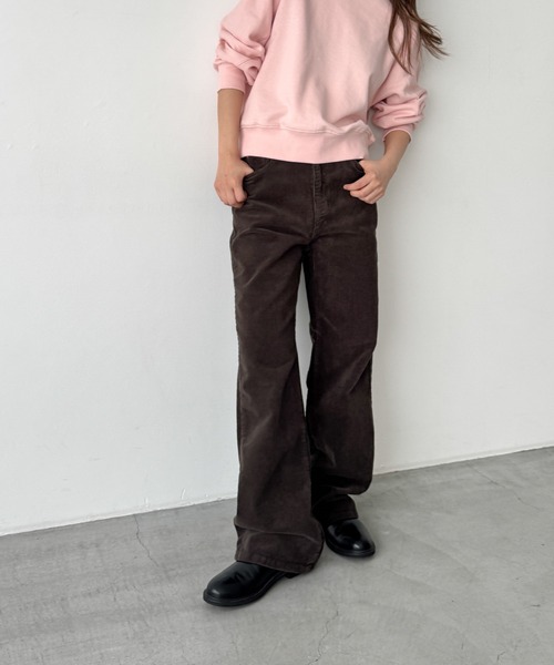 CANAL JEAN（キャナルジーン）の「El mar　コーデュロイストレートパンツ（その他パンツ・レディース・ブラウン/ネイビー/クリーム・SMALL/MEDIUM）」の2枚目の写真