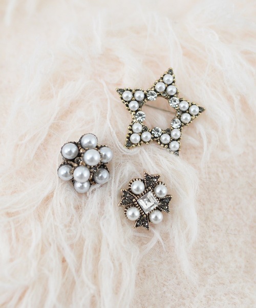 styiro（スタイロ）の「【人気アイテムランキング1位獲得！】アンティークビジューブローチセット（ブローチ/コサージュ・レディース・ゴールド系4/ゴールド系2/ゴールド系3/ゴールド/ゴールド系5/ゴールド系9/ゴールド系1/ゴールド系8/ゴールド系7/ゴールド系6・FREE）」の21枚目の写真