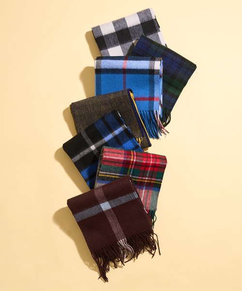 TWEED MILL（ツイードミル）の「TWEEDMILL / ツイードミル Lamds Wool Check Stole（マフラー・メンズ・サックスブルー/イエロー/ネイビー/ブラウン/ホワイト/ブルー/チャコールグレー/グレー・FREE）」の13枚目の写真