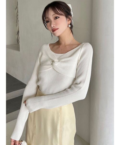 RESEXXY（リゼクシー）の「ツイストリボンニットトップス（ニット/セーター・レディース・ブラック/ピンク/ホワイト・FREE）」の4枚目の写真