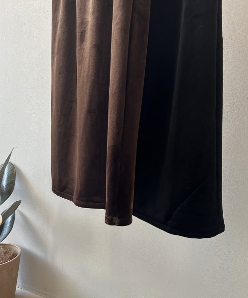 バックスリット起毛ナロースカート（スカート）｜Alum'（アルム）