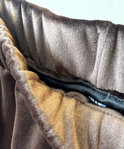 バックスリット起毛ナロースカート（スカート）｜Alum'（アルム）