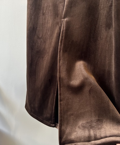 バックスリット起毛ナロースカート（スカート）｜Alum'（アルム）