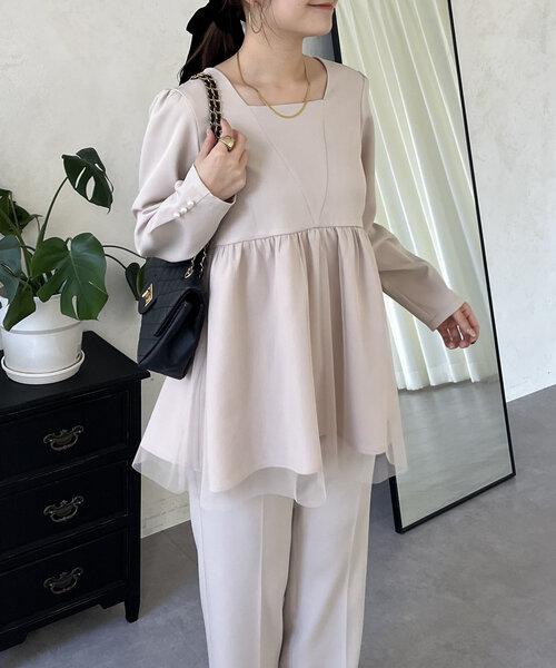 prose verse（プロズヴェール）の「【セレモニー】スクエアVネック裾チュールペプラムブラウス（シャツ/ブラウス・レディース・グレイッシュベージュ/ブラック・LARGE/MEDIUM）」の9枚目の写真