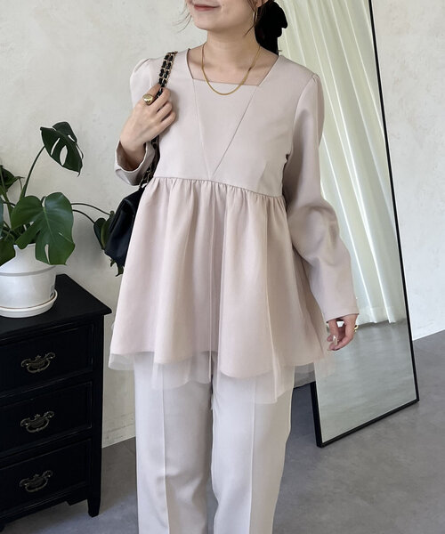 prose verse（プロズヴェール）の「【セレモニー】スクエアVネック裾チュールペプラムブラウス（シャツ/ブラウス・レディース・グレイッシュベージュ/ブラック・LARGE/MEDIUM）」の16枚目の写真