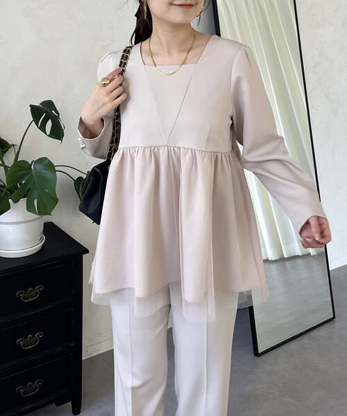 prose verse（プロズヴェール）の「【セレモニー】スクエアVネック裾チュールペプラムブラウス（シャツ/ブラウス・レディース・グレイッシュベージュ/ブラック・LARGE/MEDIUM）」の18枚目の写真