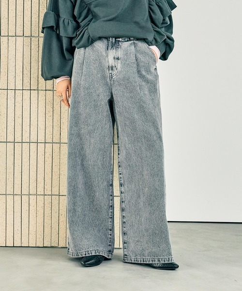 LEPSIM（レプシィム）の「タックデニムパンツ 242487（デニムパンツ