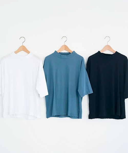 HAU(ハウ)の「トップス compact neck(Tシャツ/カットソー・レディース・ブラック/ホワイト/ブルー・MEDIUM)」の5枚目の写真