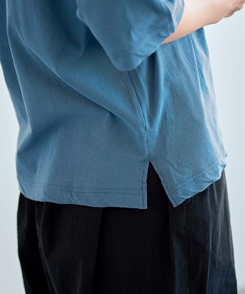 HAU(ハウ)の「トップス compact neck(Tシャツ/カットソー・レディース・ブラック/ホワイト/ブルー・MEDIUM)」の8枚目の写真