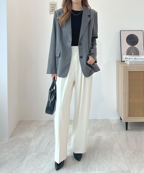 Futier land（フューティアランド）の「【3サイズ展開】ベーシックテーラードジャケット（テーラードジャケット・レディース・ベージュ/ブラック/グレー・SMALL/MEDIUM/LARGE）」の4枚目の写真