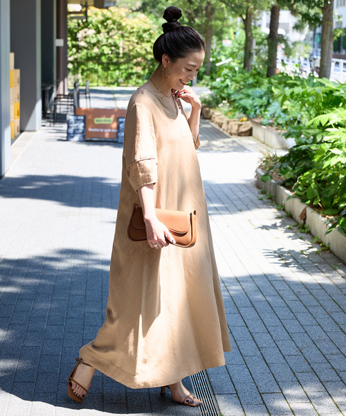 B.C STOCK（ベーセーストック）の「《追加2》リネンレーヨンコクーンスリーブワンピース（ワンピース・レディース・ベージュ系その他/ブルー/ブラック/イエロー・FREE）」の14枚目の写真