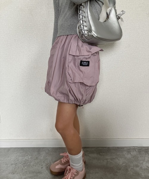 TARKER(ターカー)の「インパン付きナイロンバルーンスカート(スカート・キッズ・オフホワイト/ピンク・90/100/110/120/130/140/150)」の2枚目の写真