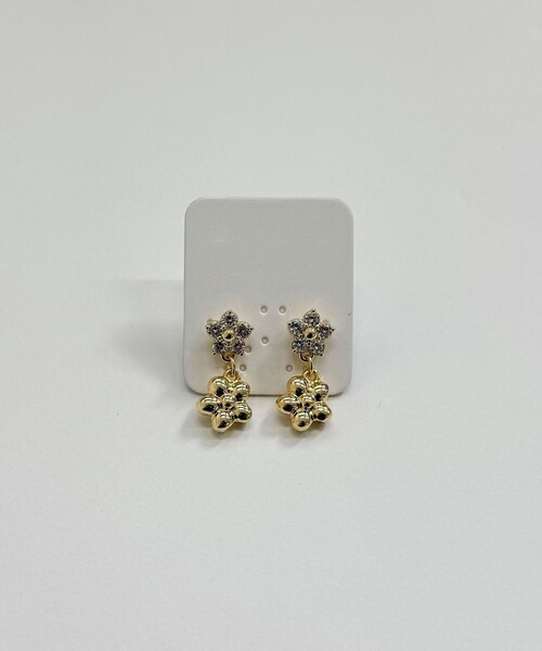 fredy emue(フレディエミュ)の「ビジュー&メタルフラワーピアス(ピアス(両耳用)・レディース・シルバー/ゴールド・FREE)」の10枚目の写真