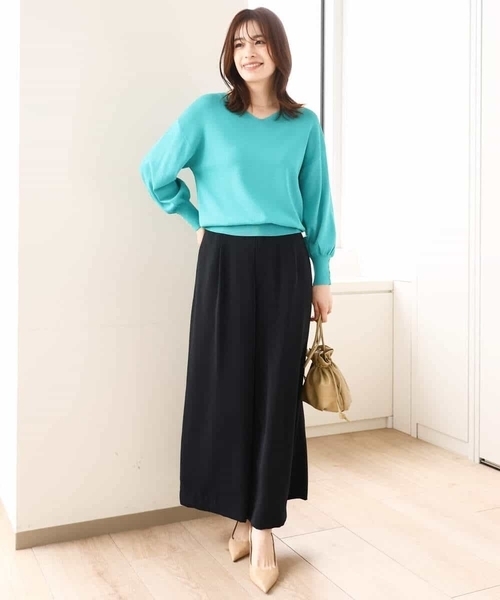 OFUON le MK（オフオンルエムケー）の「【3シーズン対応】ハイゲージVネックニット/接触冷感/洗える/WEB限定サイズあり（ニット/セーター・レディース・グリーン系その他/ネイビー/ライトグレー/レッド系その他・36/38/40）」の14枚目の写真