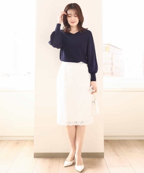 OFUON le MK（オフオンルエムケー）の「【3シーズン対応】ハイゲージVネックニット/接触冷感/洗える/WEB限定サイズあり（ニット/セーター・レディース・グリーン系その他/ネイビー/ライトグレー/レッド系その他・36/38/40）」の17枚目の写真