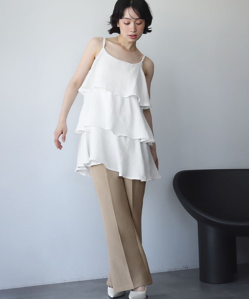 Ampirula（アンピルーラ）の「ハイウエストセンタープレスフレアパンツ（その他パンツ・レディース・ベージュ/グレー/ブラック・FREE）」の16枚目の写真