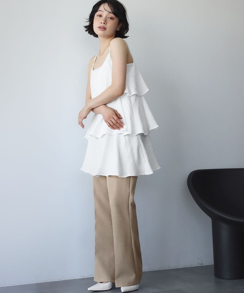 Ampirula（アンピルーラ）の「ハイウエストセンタープレスフレアパンツ（その他パンツ・レディース・ベージュ/グレー/ブラック・FREE）」の15枚目の写真