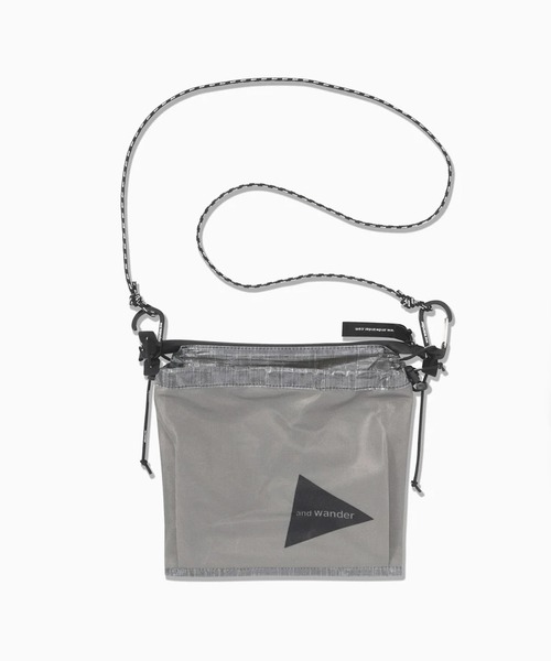 and wander（アンドワンダー）の「and wander/アンドワンダー UL sacoche サコッシュ 2026新作　再入荷（ショルダーバッグ・メンズ・チャコールグレー/グレー・FREE）」の9枚目の写真