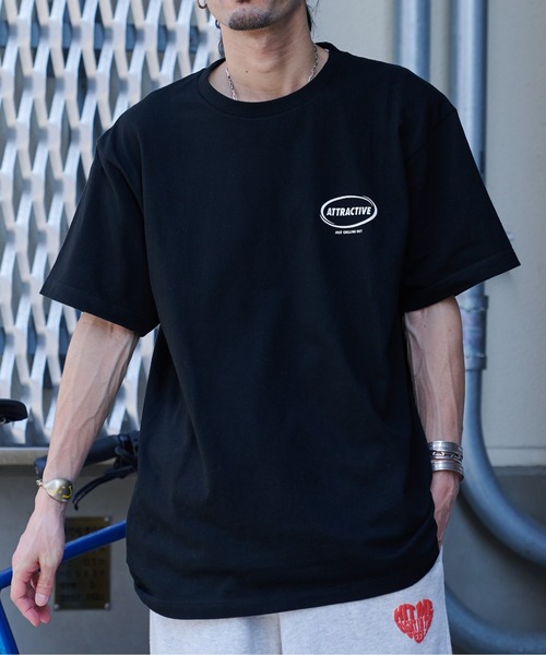MODISH GAZE(モディシュガゼ)の「スモーキングガール SIT BACK AND RELAX半袖Tシャツ(Tシャツ/カットソー・メンズ・ブラック/ネイビー/ネイビー×ホワイト/ホワイト・X-LARGE/LARGE/MEDIUM)」の7枚目の写真