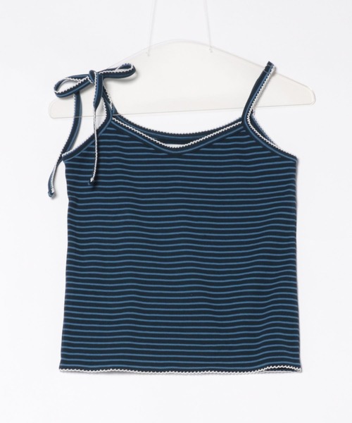 TINA：JOJUN（ティーナジョジュン）の「ワンショルダー リボンキャミソール TINA：JOJUN（キャミソール・レディース・ネイビー/レッド/ブルー・M）」の2枚目の写真