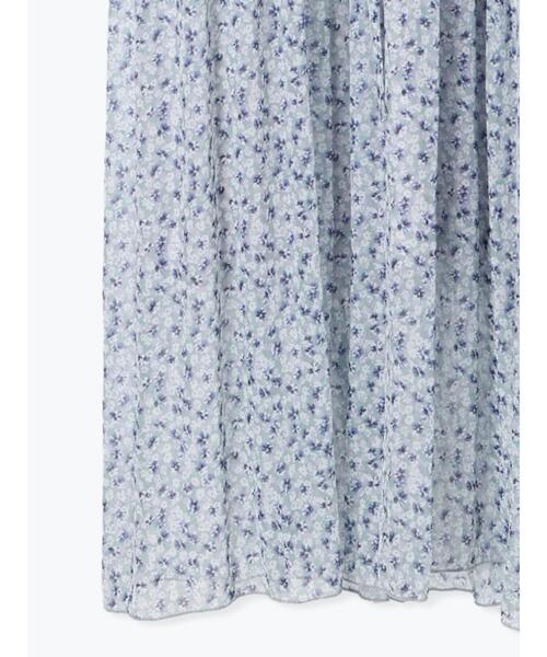 Te chichi(テチチ)の「【宮本茉由着用】小花柄プリーツワンピース(ワンピース・レディース・ネイビー/グレー・F)」の21枚目の写真