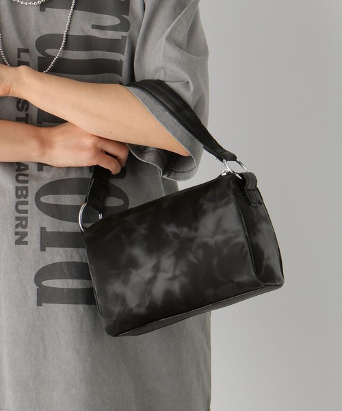 LEPSIM(レプシィム)の「タイダイハンドバッグ 322109(ハンドバッグ・レディース・ブラック/チャコールグレー・ONE SIZE)」の1枚目の写真