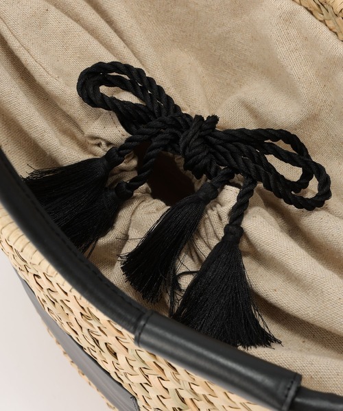 Curensology（カレンソロジー）の「Curensology(カレンソロジー)/＜ＣＳＧ＞シーグラスレザーハンドバッグ（ハンドバッグ・レディース・ブラック・FREE）」の11枚目の写真