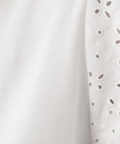 LAURA ASHLEY（ローラアシュレイ）の「【洗える／コットン100％/日本製／袖レース】デザインTシャツ（Tシャツ/カットソー・レディース・ネイビー系6/ライトグレー/オフホワイト・40/38）」の5枚目の写真