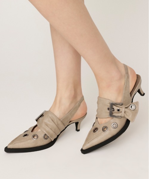 SLY(スライ)の「EYELET SLING PUMPS アイレット スリング パンプス(パンプス・レディース・ベージュ/ブラック・SMALL/MEDIUM/LARGE)」の15枚目の写真