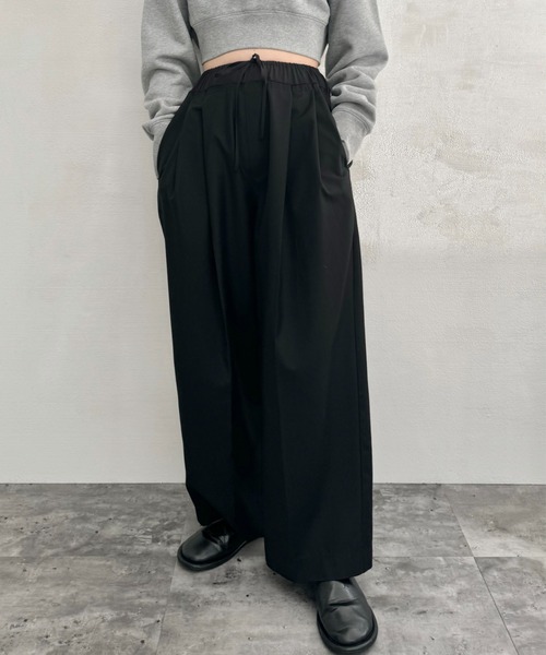 lit（リット）の「Waist Docking Easy Pants（スラックス・レディース・ベージュ/ブラック・36/38）」の11枚目の写真
