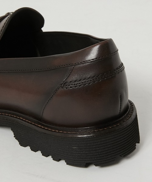 KATHARINE HAMNETT LONDON (キャサリンハムネットロンドン)の「KATHARINE HAMNETT LONDON/キャサリンハムネットロンドン <職人の技術が光る> モカステッチ ビットローファー(34034)(ローファー・メンズ・ダークブラウン/ブラック・24.5cm/25.0cm/25.5cm/26.0cm/26.5cm/27.0cm)」の11枚目の写真