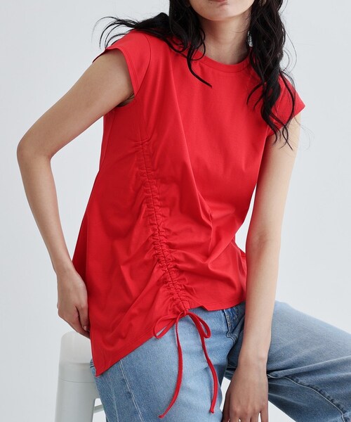 GALLEST（ギャレスト）の「イレギュラーシャーリングヘムカットソー（Tシャツ/カットソー・レディース・ホワイト/ブラック/レッド系1・38）」の6枚目の写真