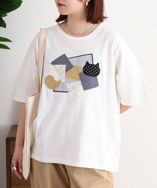 Emago(イマゴ)の「EMAGO 異素材パッチワークTシャツ(Tシャツ/カットソー・レディース・ブラック/ベージュ/ホワイト・FREE)」の6枚目の写真