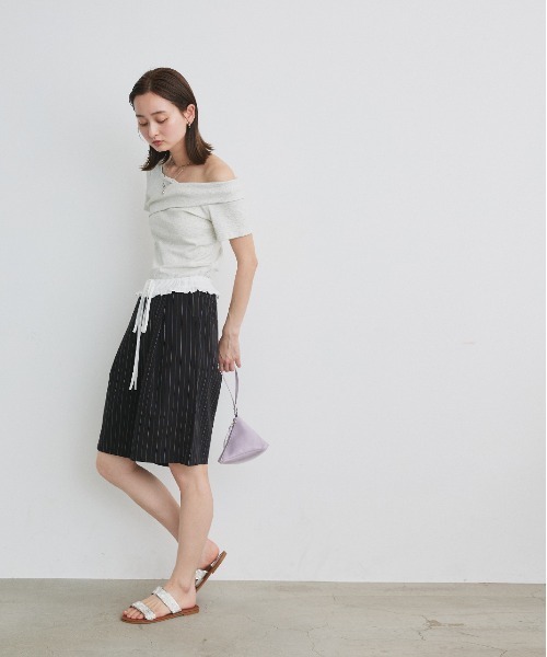 ad thie(アドティエ)の「ウエストフリル切替 ストライプ バミューダパンツ(その他パンツ・レディース・ブラック/グレー・FREE)」の5枚目の写真