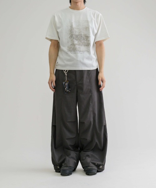 EPNK（イーピーエヌケー）の「【EPNK】Crack graphic tee / クラックグラフィックTee（Tシャツ/カットソー・メンズ・ブラック/杢グレー/オフホワイト・SMALL/LARGE/MEDIUM）」の13枚目の写真