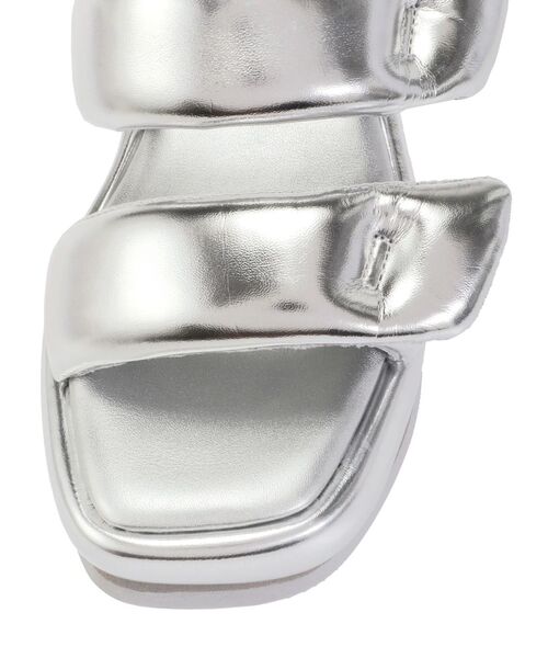 ELENDEEK（エレンディーク）の「ダブルバンドサンダル（サンダル・レディース・シルバー/ブラック・37/38）」の13枚目の写真