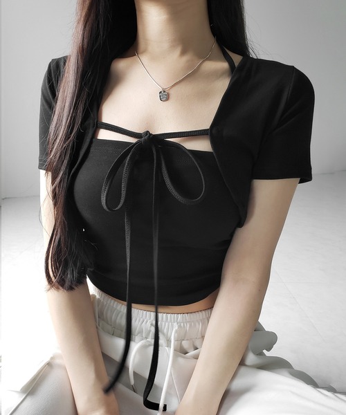 me+em select(ミームセレクト)の「【 2点セット 】フロントリボンショートカーディガン+ ホルターキャミソール SET / front ribbon short cardigan + halter camisole SET(アンサンブル・レディース・ブラック/ホワイト/ライトグレー・FREE)」の14枚目の写真