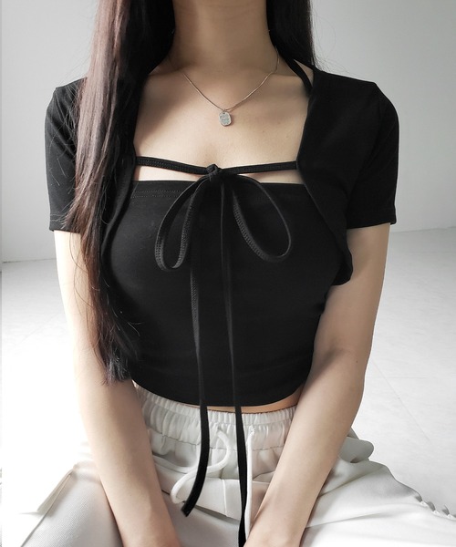 me+em select(ミームセレクト)の「【 2点セット 】フロントリボンショートカーディガン+ ホルターキャミソール SET / front ribbon short cardigan + halter camisole SET(アンサンブル・レディース・ブラック/ホワイト/ライトグレー・FREE)」の15枚目の写真
