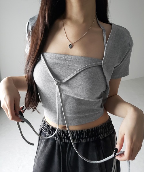 me+em select(ミームセレクト)の「【 2点セット 】フロントリボンショートカーディガン+ ホルターキャミソール SET / front ribbon short cardigan + halter camisole SET(アンサンブル・レディース・ブラック/ホワイト/ライトグレー・FREE)」の7枚目の写真