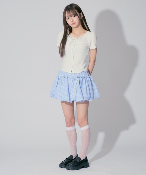 ALLuRing ChaRm(アリュリングチャーム)の「Ruffled Ribbon Cardigan / フリルリボンカーディガン(カーディガン/ボレロ・レディース・ブラック/グレー/ホワイト・FREE)」の13枚目の写真