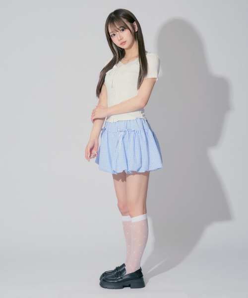 ALLuRing ChaRm(アリュリングチャーム)の「Ruffled Ribbon Cardigan / フリルリボンカーディガン(カーディガン/ボレロ・レディース・ブラック/グレー/ホワイト・FREE)」の14枚目の写真
