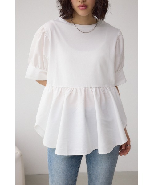 AZUL by moussy（アズールバイマウジー）の「袖カフスペプラムトップス（シャツ/ブラウス・レディース・ライトブルー/ブラック/ライトベージュ/ホワイト・FREE）」の2枚目の写真