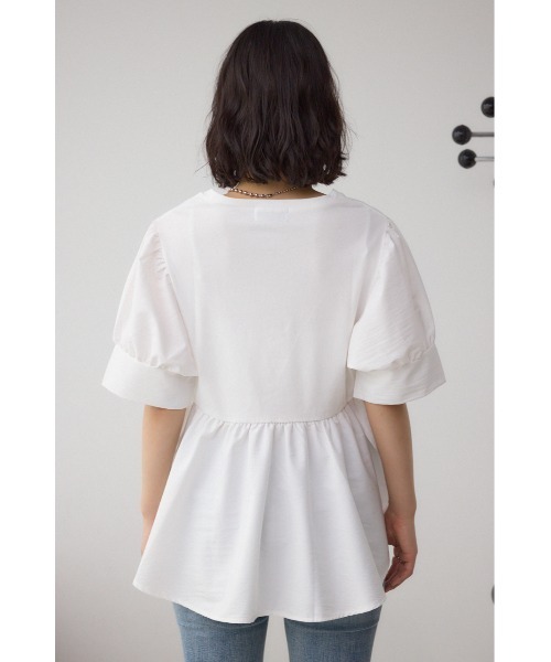 AZUL by moussy（アズールバイマウジー）の「袖カフスペプラムトップス（シャツ/ブラウス・レディース・ライトブルー/ブラック/ライトベージュ/ホワイト・FREE）」の10枚目の写真