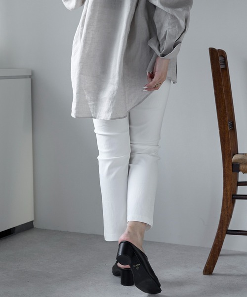 Fizz(フィズ)の「ストレッチツイルパンツ(アンクル丈)(その他パンツ・レディース・ホワイト/ブラック/グレイッシュベージュ・LL/L/M)」の16枚目の写真