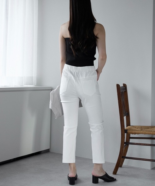 Fizz(フィズ)の「ストレッチツイルパンツ(アンクル丈)(その他パンツ・レディース・ホワイト/ブラック/グレイッシュベージュ・LL/L/M)」の20枚目の写真