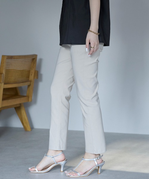 Fizz(フィズ)の「ストレッチツイルパンツ(アンクル丈)(その他パンツ・レディース・ホワイト/ブラック/グレイッシュベージュ・LL/L/M)」の12枚目の写真