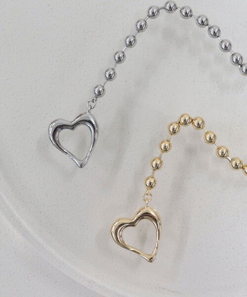 fredy emue（フレディエミュ）の「ハートマンテルボールチェーンブレス（ブレスレット・レディース・ゴールド/シルバー・FREE）」の7枚目の写真