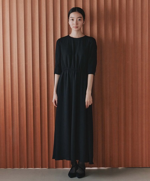 kaene（カエン）の「ライトシフォンミドルスリーブワンピース［ブラックフォーマル対応：自宅洗濯可］冠婚葬祭 礼服 喪服 入学式 卒業式 七五三 お宮参り【清涼裏地：春夏も対応】（ワンピース・レディース・ブラック・S/M/L）」の22枚目の写真