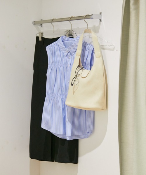 Aunt Marie's(アントマリーズ)の「ブロードシャーリングノースリーブシャツ(シャツ/ブラウス・レディース・その他/アイボリー/ブラウン・FREE)」の19枚目の写真